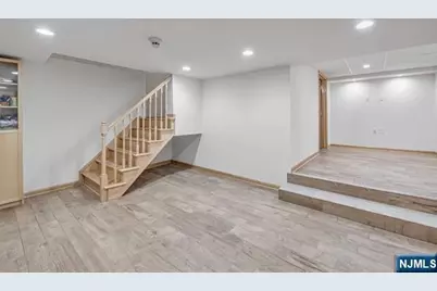 384 Owen Avenue, Fair Lawn, NJ 07410 - Photo 28