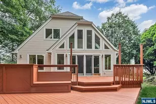 384 Owen Ave, Fair Lawn, NJ 07410 - Photo 38