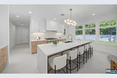 337 Franklin, Haworth, NJ 07641 - Photo 8