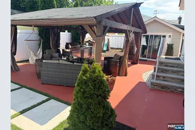 371 Simons Avenue, Hackensack, NJ 07601 - Photo 14