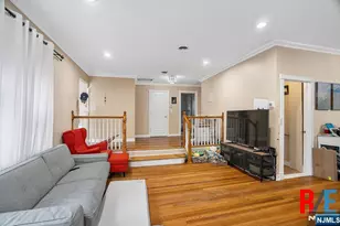 1068 Anderson Ave, Fort Lee, NJ 07024 - Photo 4