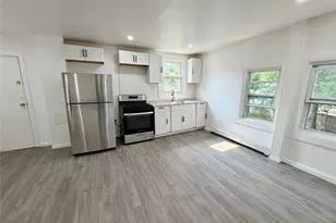 390 Apt 5 Orange Road 5, Montclair, NJ 07042 - Photo 2