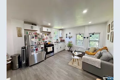 390 Apt 5 Orange Road 5 #5, Montclair, NJ 07042 - Photo 1