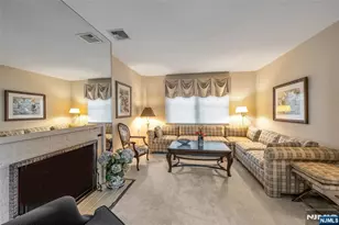 2 Allen Pl, Fair Lawn, NJ 07410 - Photo 6