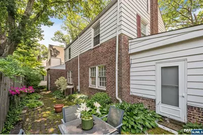 2 Allen Place, Fair Lawn, NJ 07410 - Photo 22