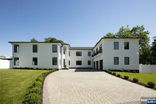 191 Nimitz Rd, Paramus, NJ 07652 - Photo 30