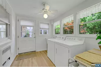 522 Helena Avenue, Wyckoff Township, NJ 07481 - Photo 16