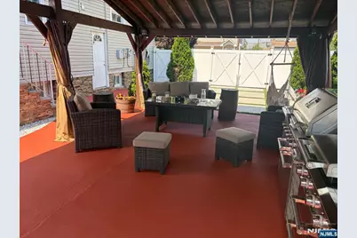 371 Simons Avenue, Hackensack, NJ 07601 - Photo 14