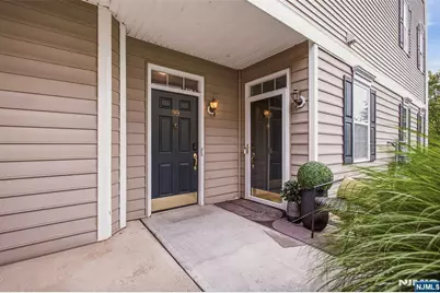 99 Swing Bridge Lane, South Bound Brook, NJ 08880 - Photo 4