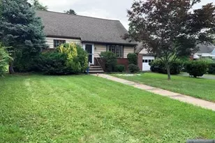 118 Fairfield Dr, Paramus, NJ 07652 - Photo 8
