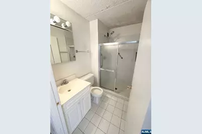 250 Gorge 17I #17I, Cliffside Park, NJ 07010 - Photo 10