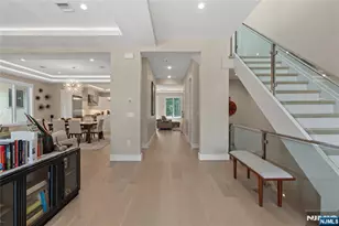 2038 Hoefleys Ln A, Fort Lee, NJ 07024 - Photo 8