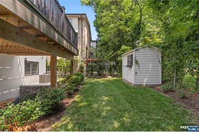 2038 Hoefleys Lane A #A, Fort Lee, NJ 07024 - Photo 40
