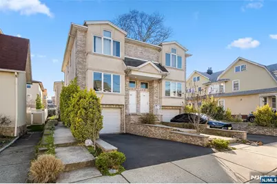 224 Warren Avenue A #A, Fort Lee, NJ 07024 - Photo 1