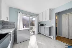 224 Warren Ave A, Fort Lee, NJ 07024 - Photo 8