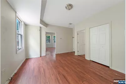 48 Seymour Avenue, Newark, NJ 07108 - Photo 30