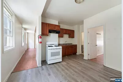 48 Seymour Avenue, Newark, NJ 07108 - Photo 30