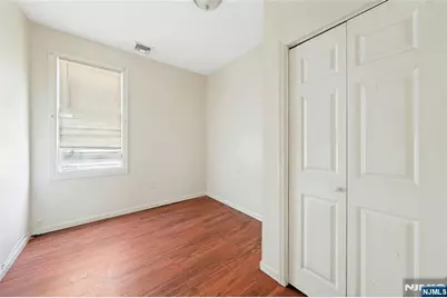 48 Seymour Avenue, Newark, NJ 07108 - Photo 36