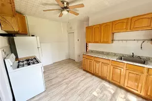 4 Swaine Pl A, West Orange Township, NJ 07052 - Photo 4