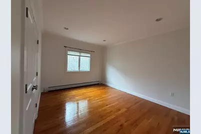 508 Orchard Avenue, Palisades Park, NJ 07650 - Photo 16