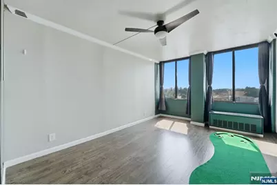 300 Winston Drive C0518 #C0518, Cliffside Park, NJ 07010 - Photo 24