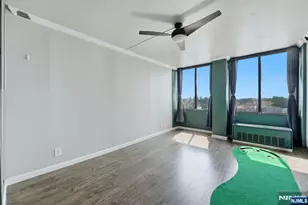 300 Winston Dr C0518, Cliffside Park, NJ 07010 - Photo 24