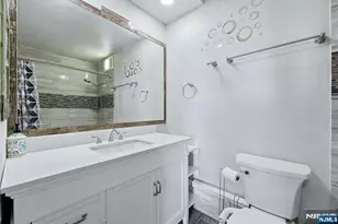 300 Winston Dr C0518, Cliffside Park, NJ 07010 - Photo 22
