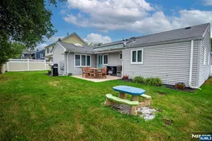 40 Maple Ln, Emerson, NJ 07630 - Photo 26