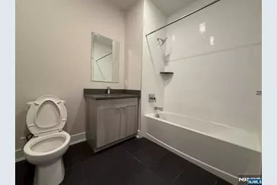 470 Main Street 623 #623, Fort Lee, NJ 07024 - Photo 8