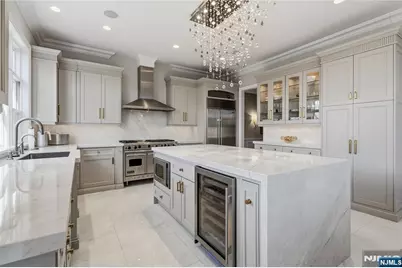 605 Heights Lane, Tenafly, NJ 07670 - Photo 4
