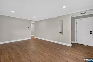 10-08 Campbell Rd, Fair Lawn, NJ 07410 - Photo 4