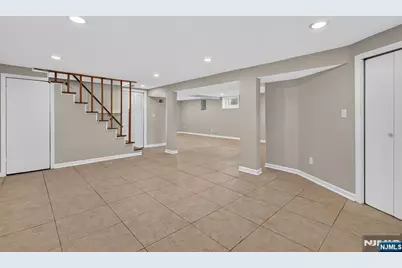 10-08 Campbell Road, Fair Lawn, NJ 07410 - Photo 18