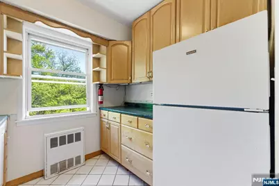 415 Claremont Avenue C004A #C004A, Montclair, NJ 07042 - Photo 16