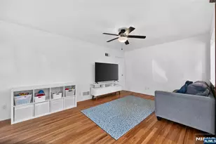447 Van Dyke St, Ridgewood, NJ 07450 - Photo 8
