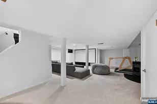 447 Van Dyke St, Ridgewood, NJ 07450 - Photo 18
