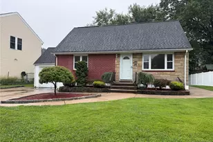 40 Oxford Ave, Saddle Brook Township, NJ 07663 - Photo 2