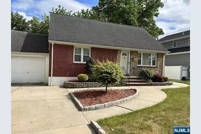 40 Oxford Avenue, Saddle Brook Township, NJ 07663 - Photo 2