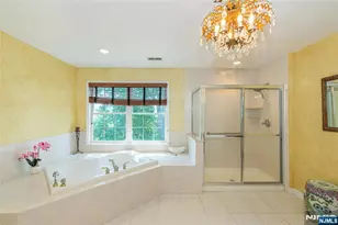 14 N Shadow Ln, Oakland, NJ 07436 - Photo 20