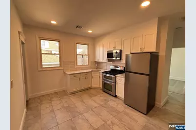151 Washington Avenue 2L #2L, Kearny, NJ 07032 - Photo 4