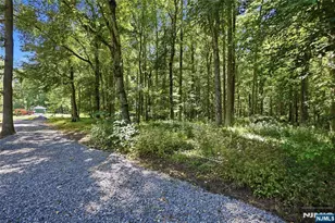 109 Fresh Ponds Rd, Monroe Township, NJ 08831 - Photo 38