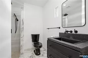 109 Fresh Ponds Rd, Monroe Township, NJ 08831 - Photo 20