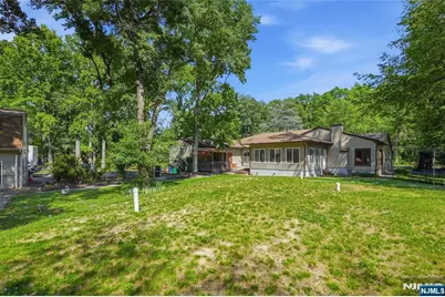 109 Fresh Ponds Road, Monroe Township, NJ 08831 - Photo 28