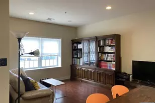 45 E Emerson Plaza 2, Emerson, NJ 07630 - Photo 6