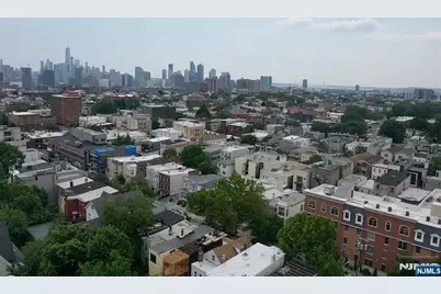 154 Bowers Street 2D #2D, Jersey City, NJ 07307 - Photo 18