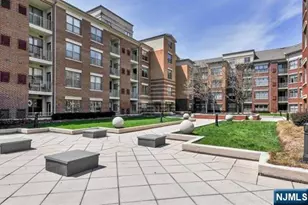24 Ave At Port Imperial 140, West New York, NJ 07093 - Photo 34