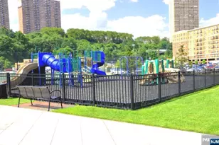24 Ave At Port Imperial 140, West New York, NJ 07093 - Photo 28
