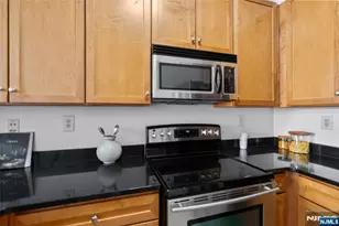 24 Ave At Port Imperial 140, West New York, NJ 07093 - Photo 12