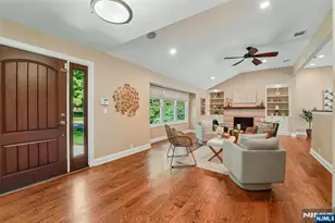 1050 W Pines Lake Dr, Wayne, NJ 07470 - Photo 4