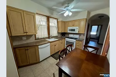 221-223 Patterson Street 1 #1, Harrison, NJ 07029 - Photo 6