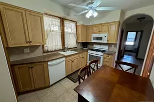 221-223 Patterson Street 1, Harrison, NJ 07029 - Photo 6